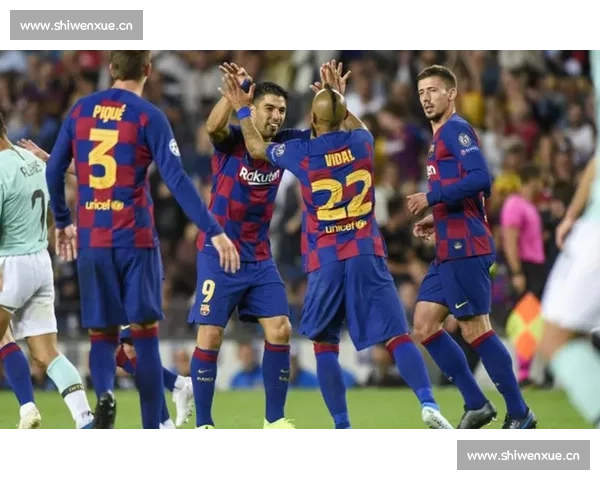 欧冠比赛精彩回放解析 各队关键时刻全景回顾与战术分析 - 副本 欧冠比赛精彩回放解析 各队关键时刻全景回顾与战术分析 - 副本